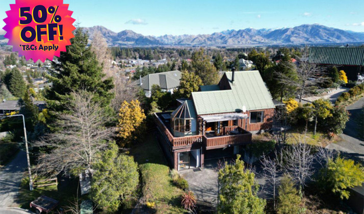90 Chalet Crescent