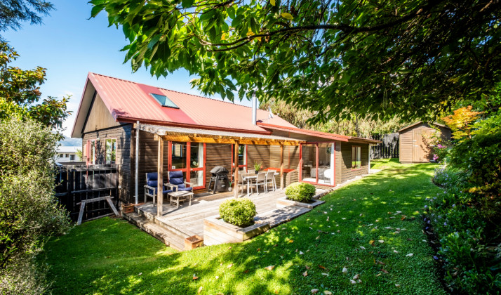 16 Denby Place