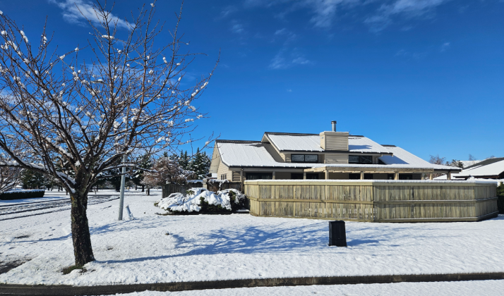 3 Grantham Drive