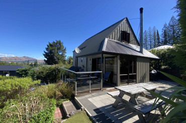 20b Alpine Avenue