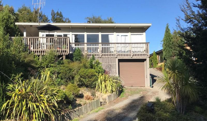 9 Alpine Avenue