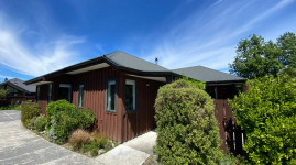 3 Mt Isobel Place