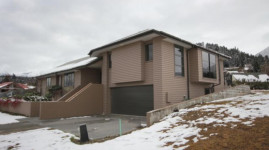 20 Rutherford Crescent