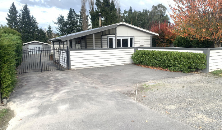 15 Woodbank Road