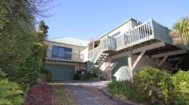 17 Alpine Avenue