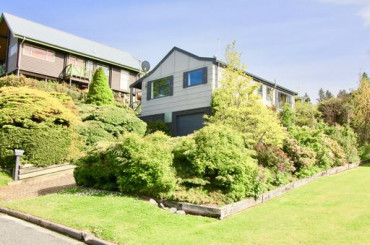 18 Denby Place