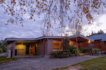 6 Denby Place